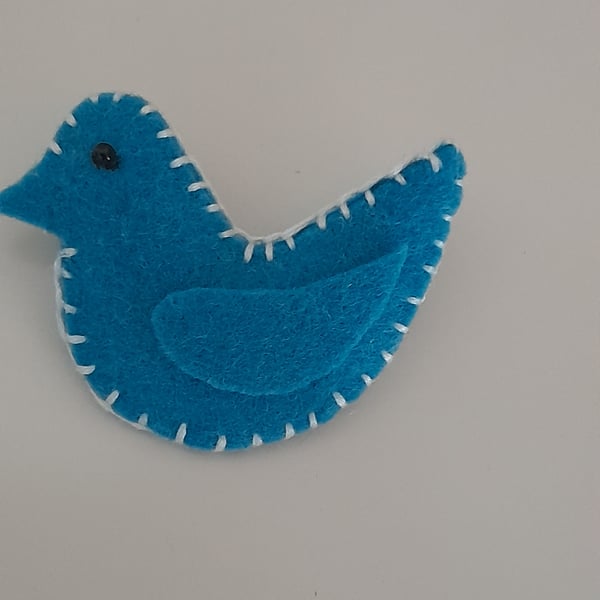 Cute bird felt brooch