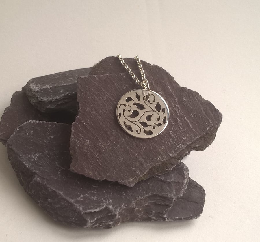 Floral Filigree Necklace