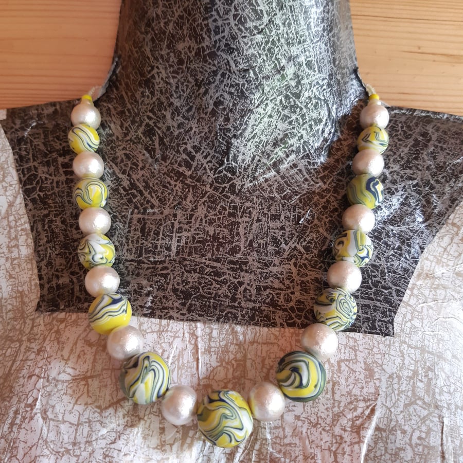 Bright summery yellow and white necklace