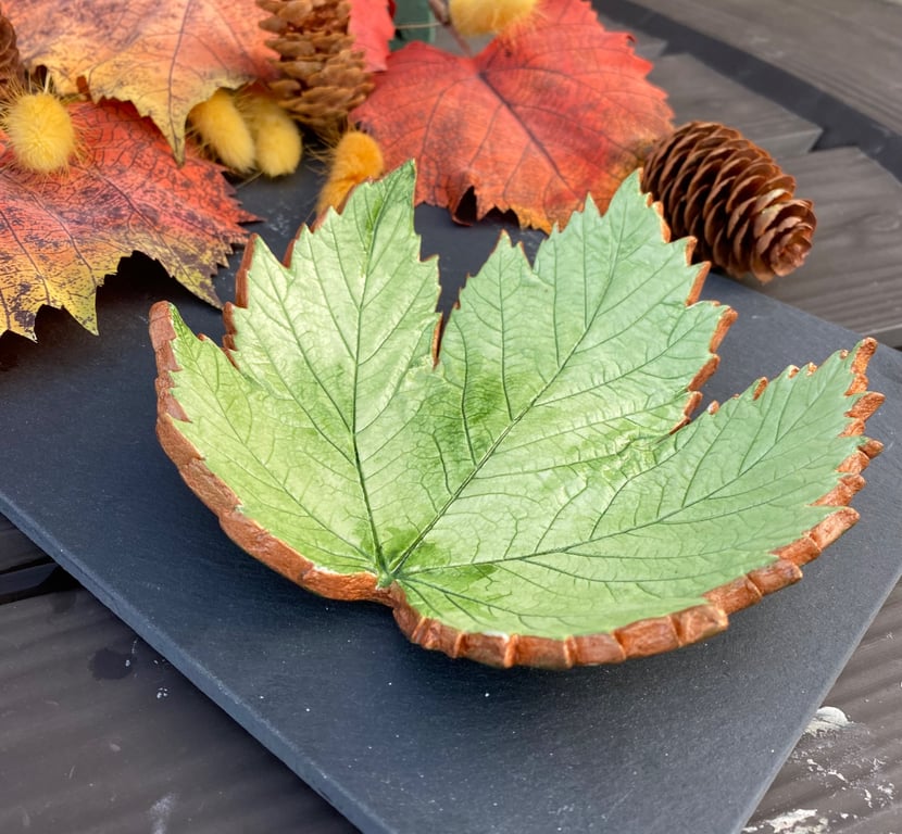 Handmade Clay Autumn Leaf Trinket Dish, Maple Green Home Decoration, Fall gift