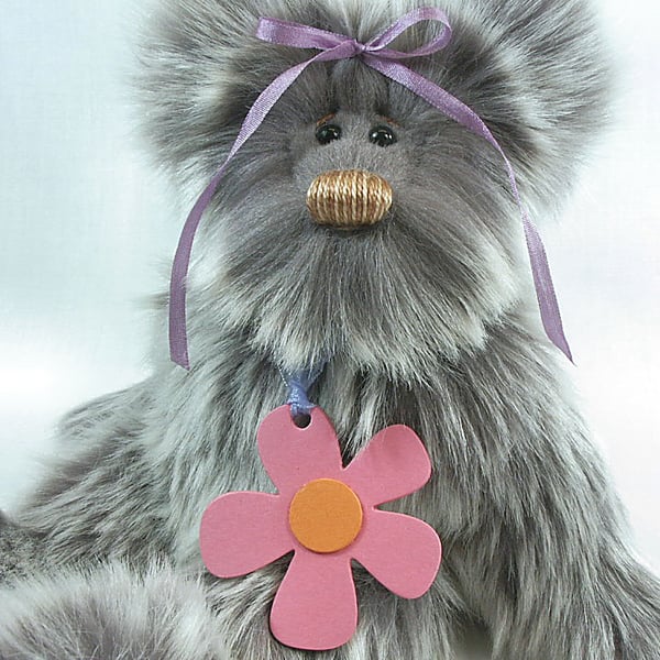 PDF - Pansy Artist Bear Pattern