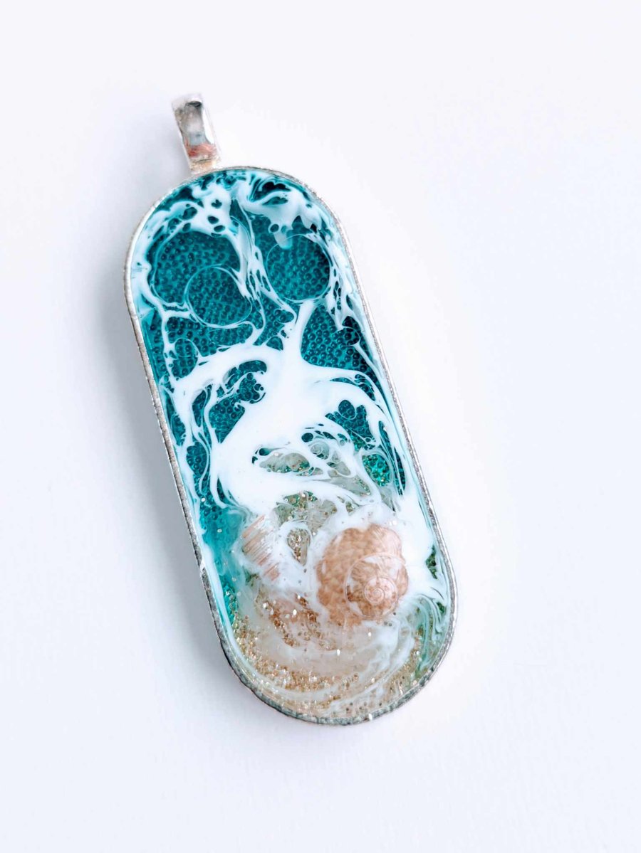 Rockpool Inspired Long Oval Pendant