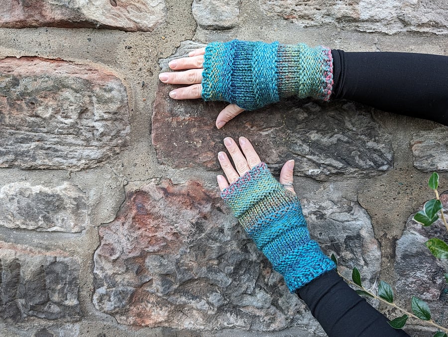 Fingerless gloves - Comfy knitted mittens in pastel teal, blue, pink, honey