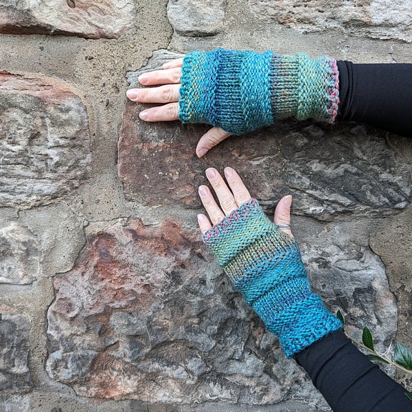 Fingerless gloves - Comfy knitted mittens in pastel teal, blue, pink, honey