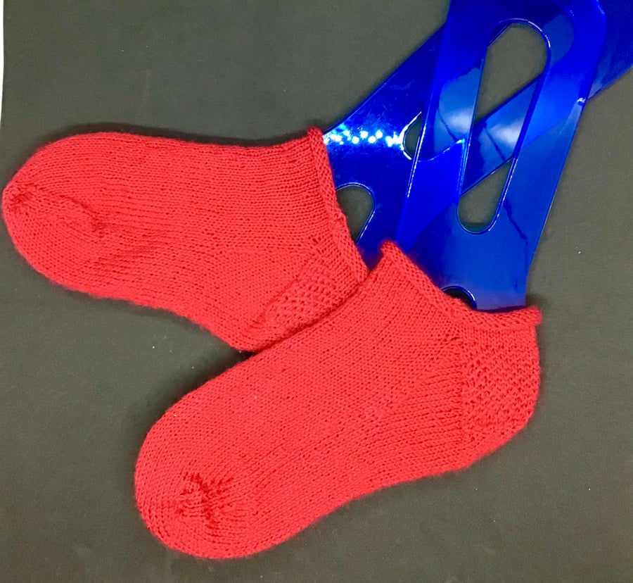 Hand knit short no rib no show socks cherry red