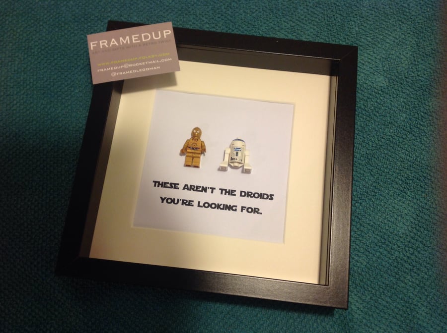 STAR WARS - C3PO AND R2D2 - FRAMED LEGO FIGURES