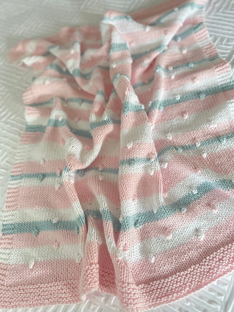 Bobbles baby blanket