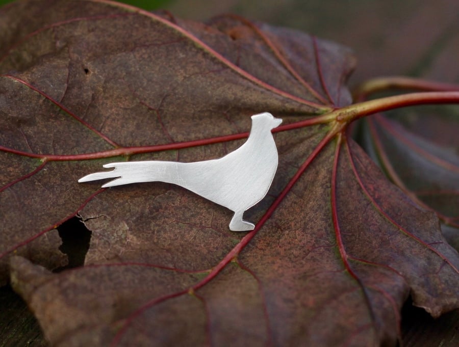 Standing Pheasant Silhouette Lapel Pin Brooch