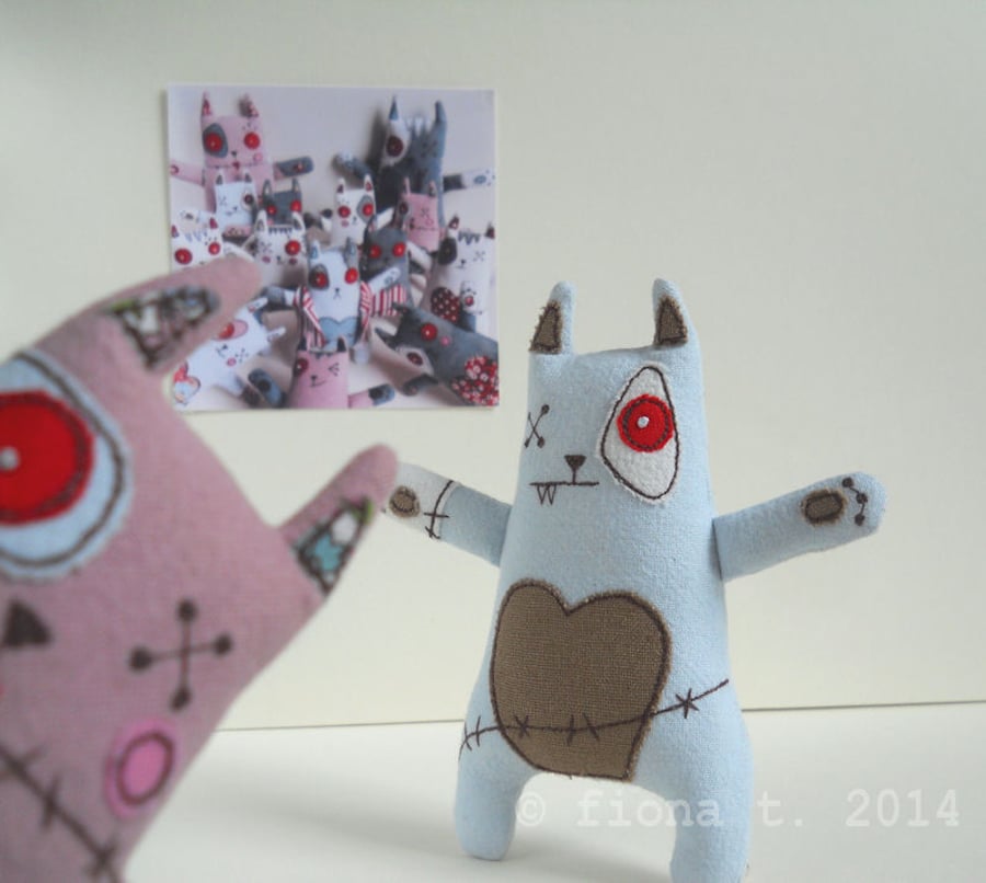 embroidered zombie kitten - thorn