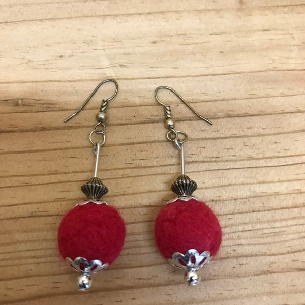  Felt Earrings. (320)