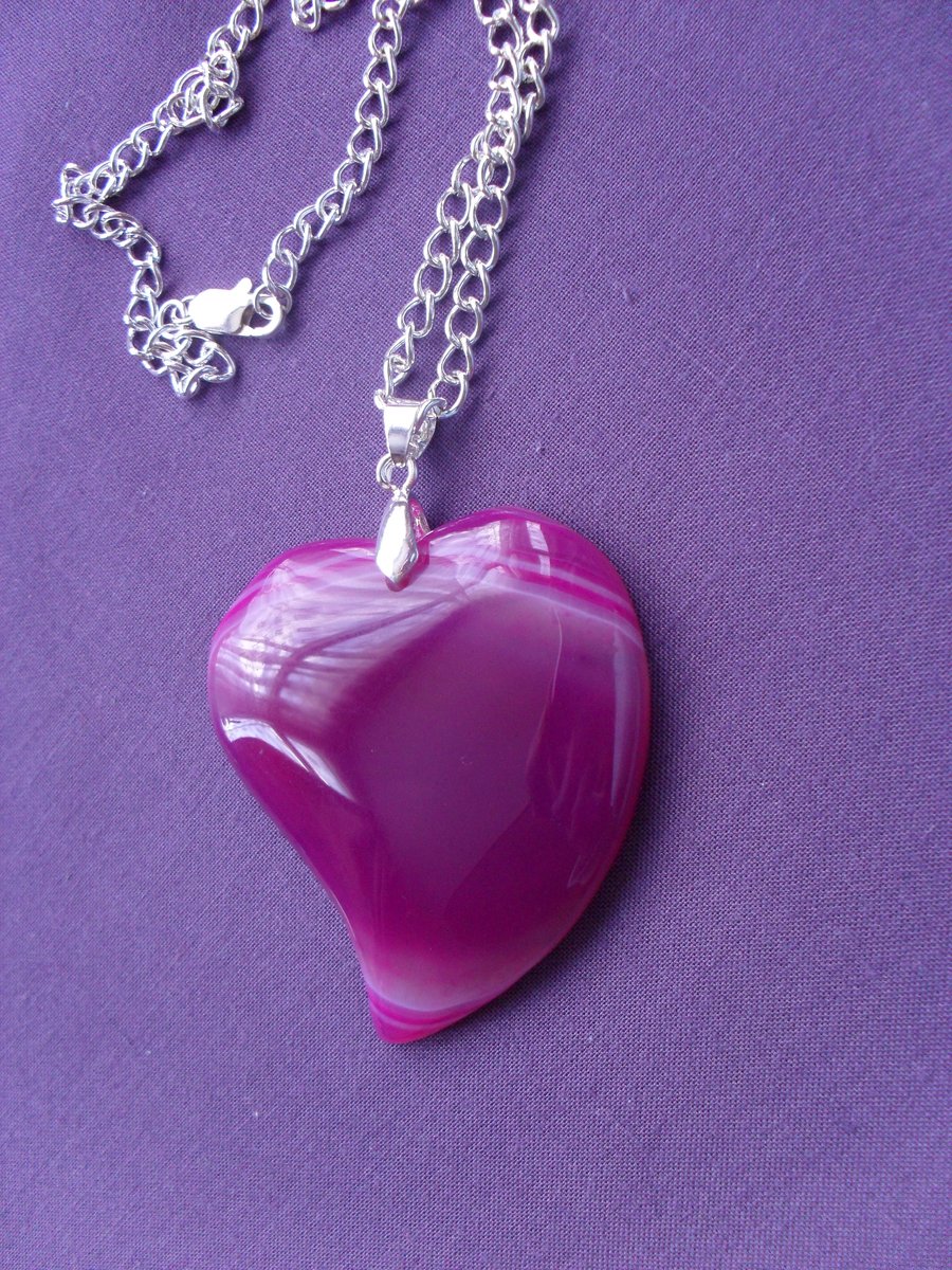 Agate Heart Pendant