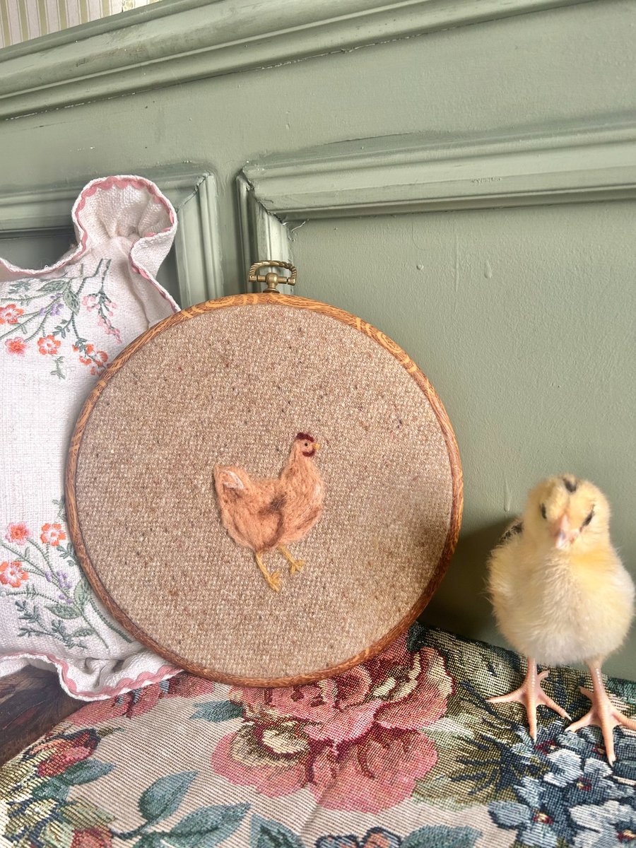 Needlefelt Hen Chicken mounted in Embroidery hoop onto wool wall art