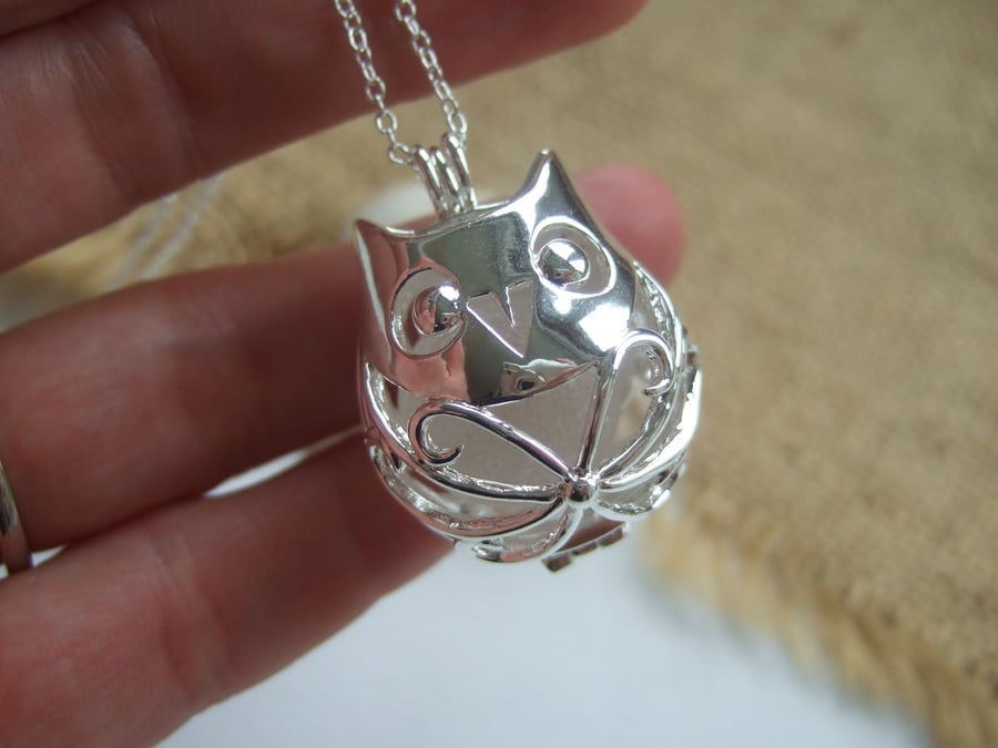 Sea glass marble owl necklace, owl pendant, white codd sea glass marble animal