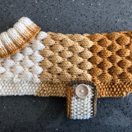 Knitted Small Dog Coat In An Aran Ombre Yarn With Tones Of Gold And Brown (R849)