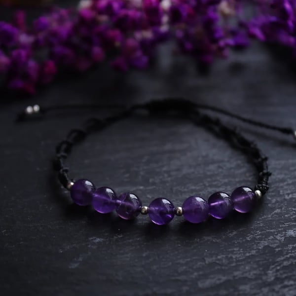 Women's bracelet with Amethyst