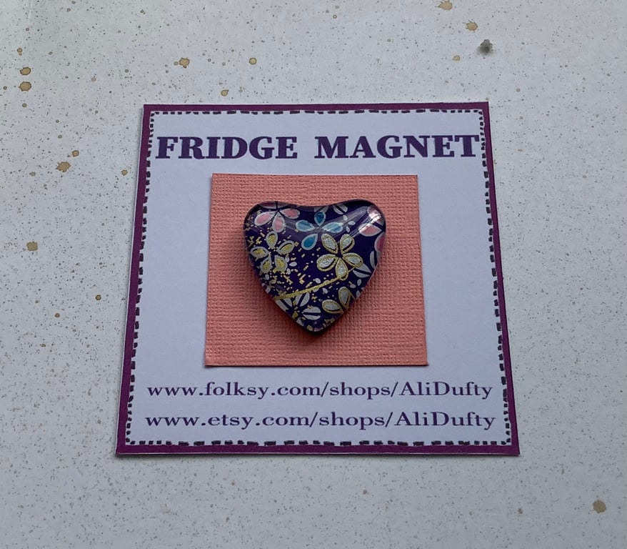 FRIDGE MAGNET .  Heart . Blue , silver, pink . Yuzen . Flowers.