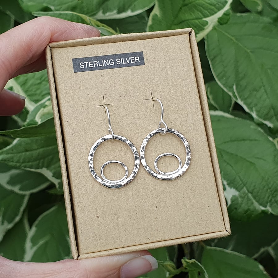 18mm Hammered Circle & Plain Oval Dangle Earrings (Sterling Silver)