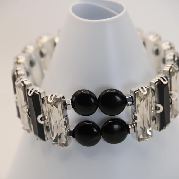 Black & Clear Crystal Stretch Bracelet Obsidian Centre Silver Baguettes