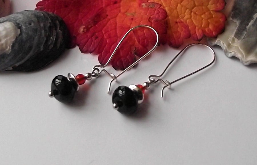Earrings, semi precious gemstone, silver, handmade, sale black, red, agate