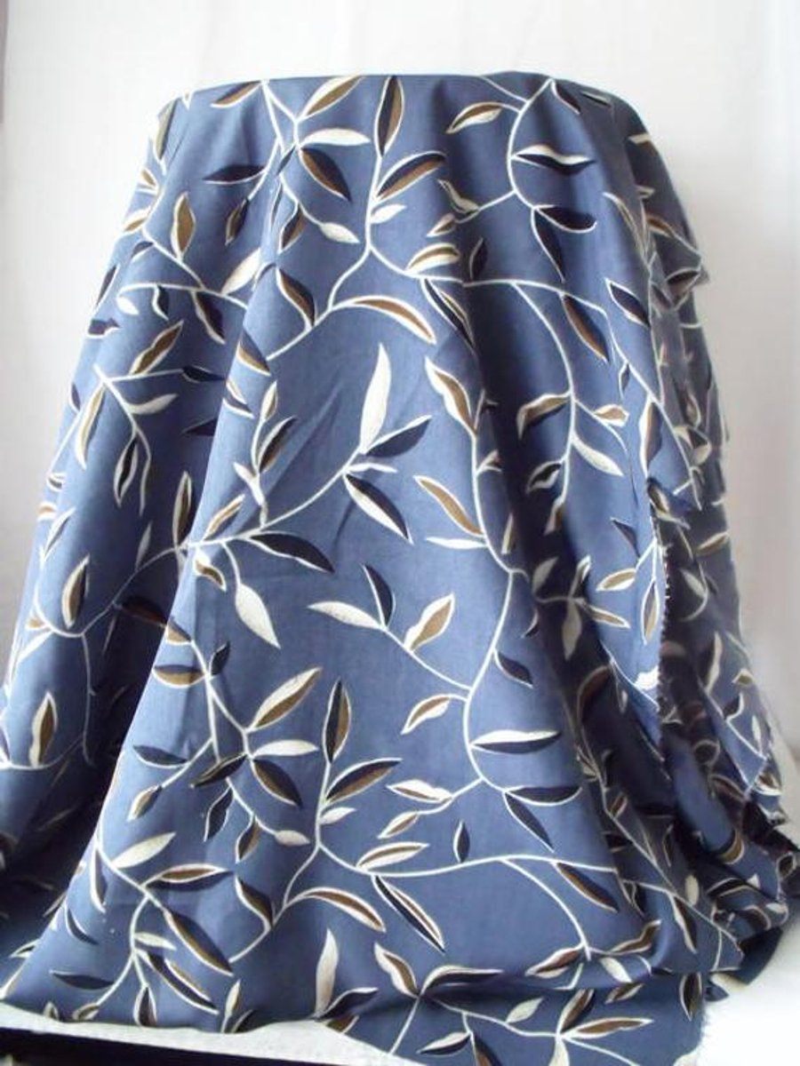 large remnant of lightweight blouse fabric for dressmaker or seamstress, 5.5 yds