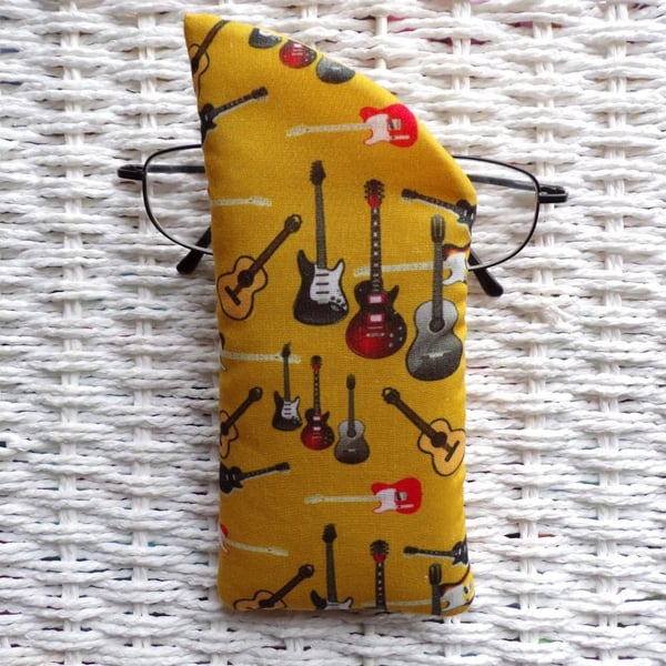 Guitar Glasses Case Lined & Padded 