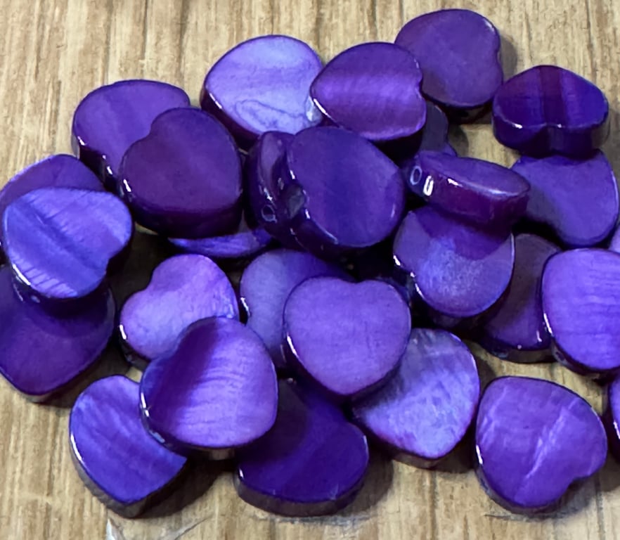 10 x Purple Mother of Pearl Shell Heart Charm Beads 11mm