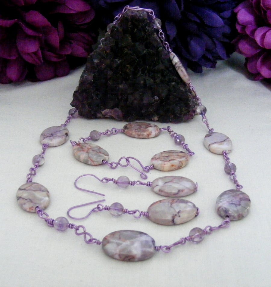 Lilac Jasper and Amethyst Jewellery Set.