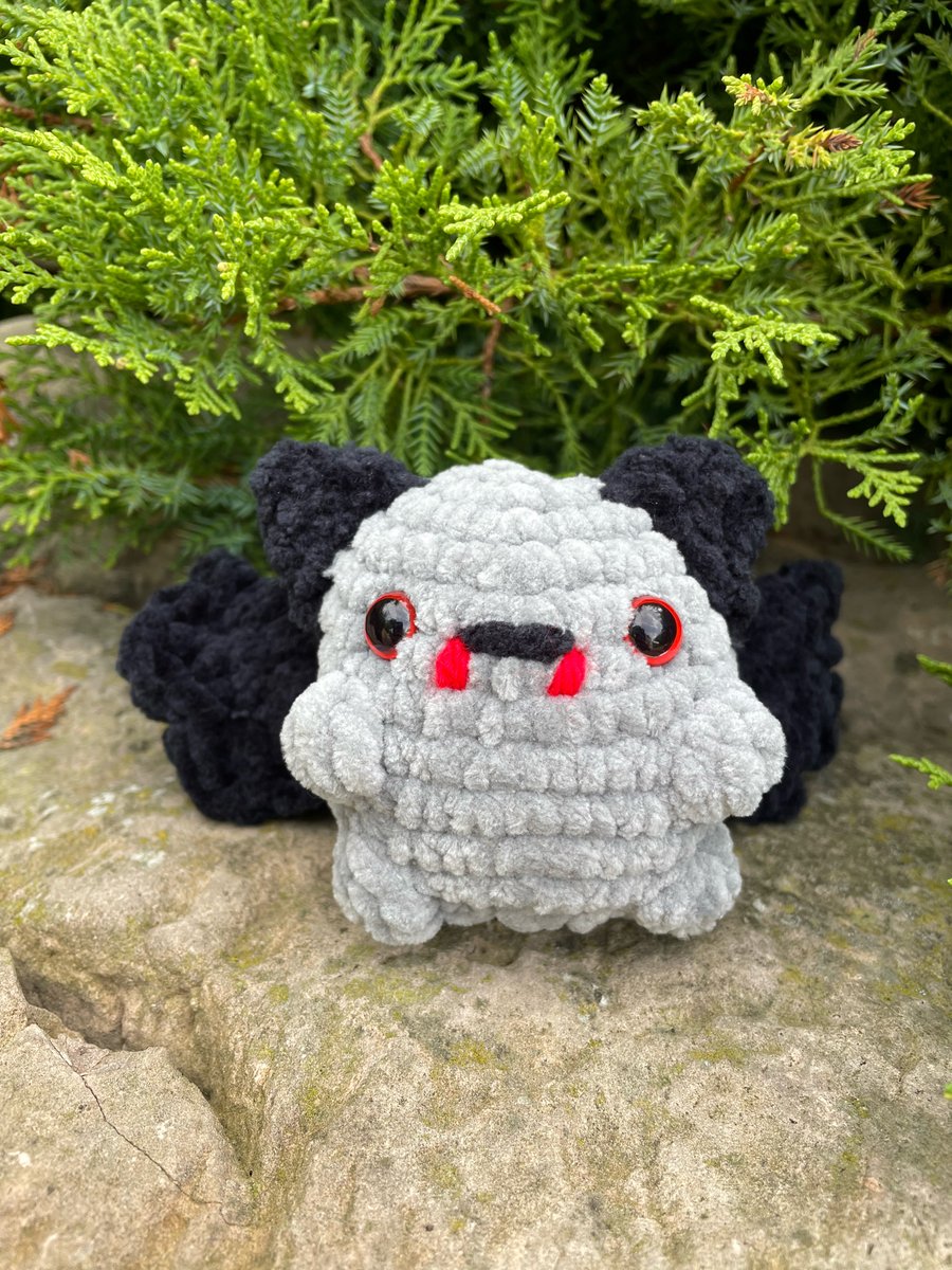Handmade Crochet Grey Plushie Halloween Bat: Soft Chenille Yarn