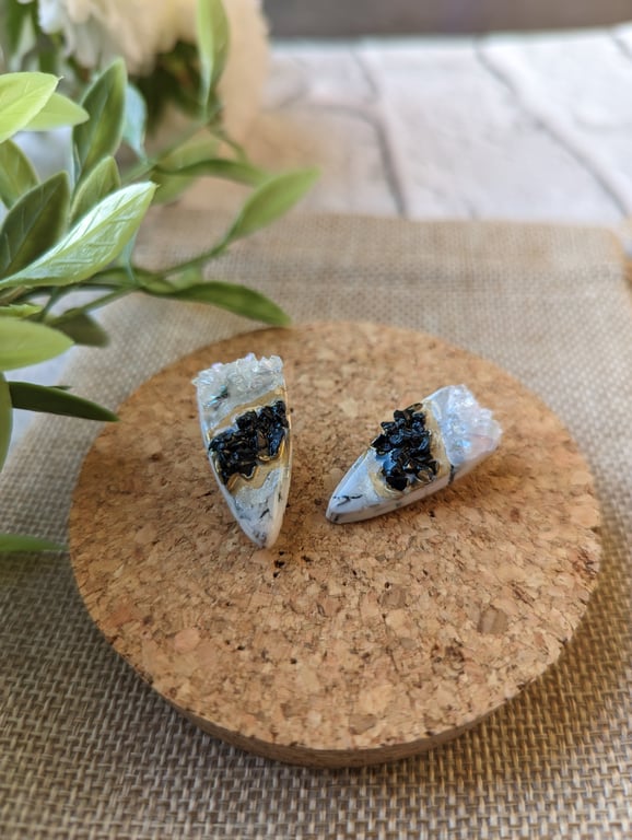 Crushed Glass Geo Cuspid Studs 