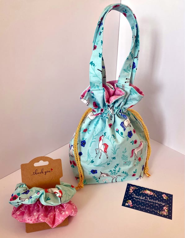 Beautiful Childs Bag - Dolly Bag  with matching hair scrunchies - girls bag set