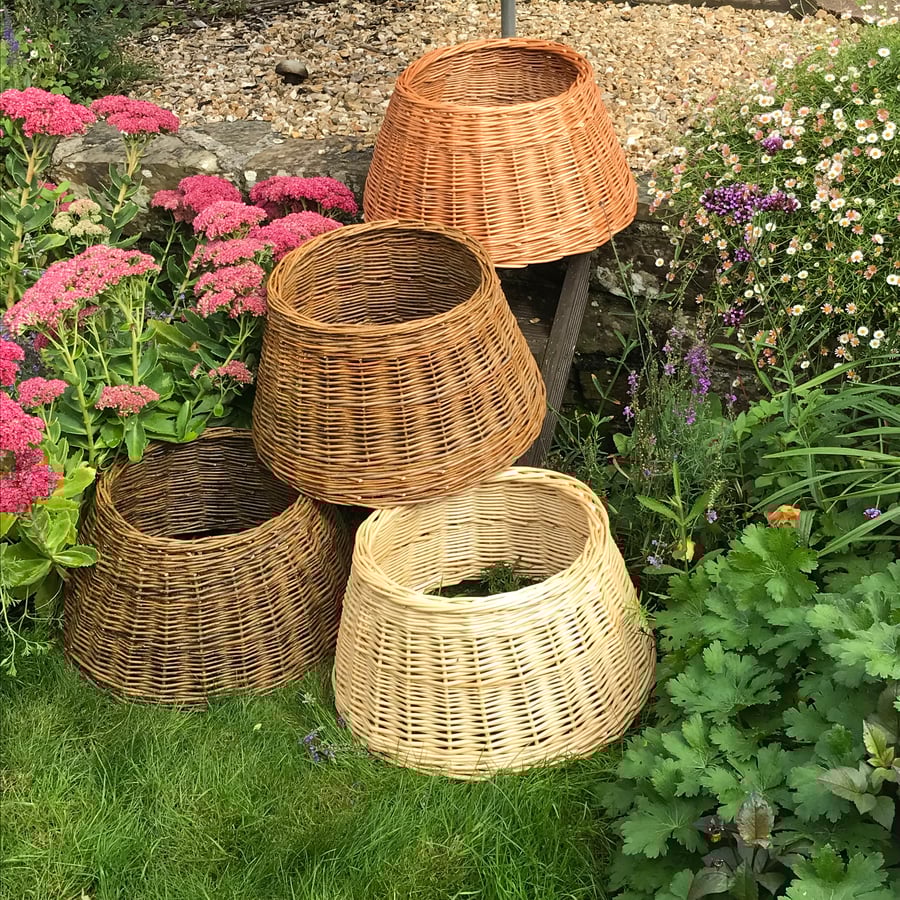 Willow Christmas Tree Skirts - Hand-made in Cornwall - X016