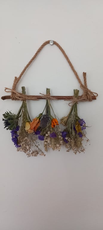 Rustic dried flower wallhanging