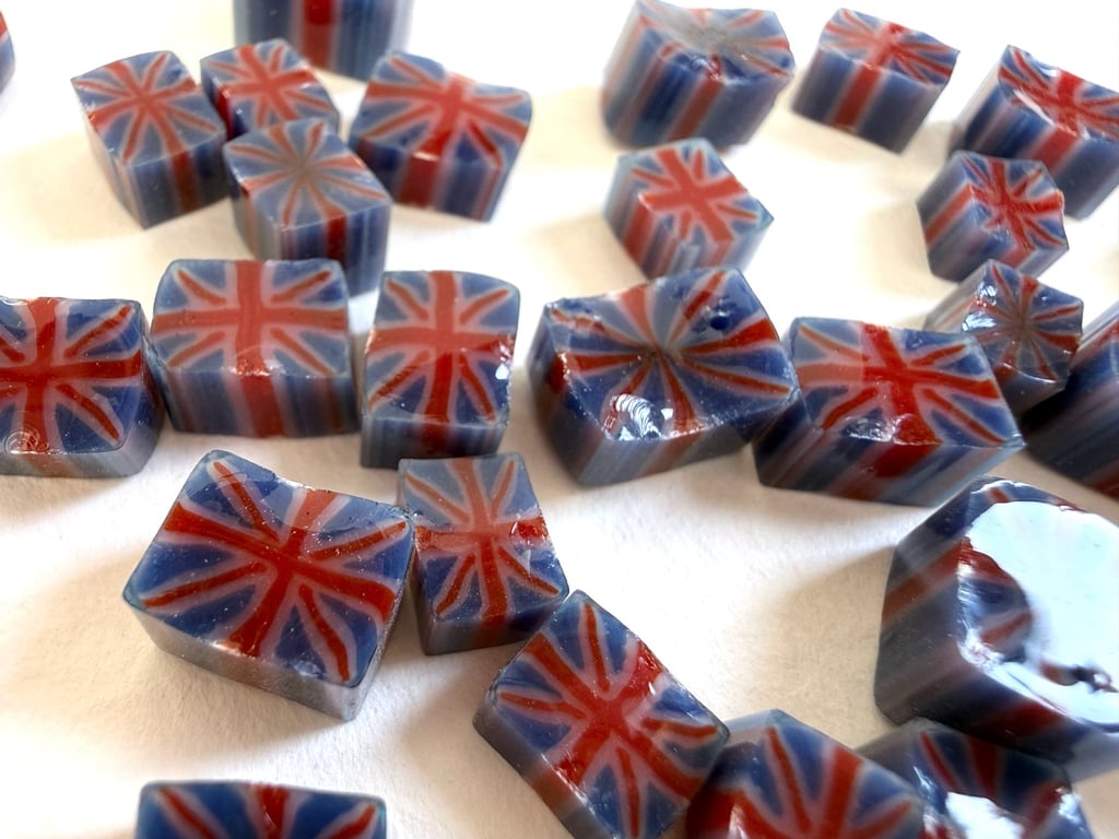 20g Union Jack murrini made with Bullseye 90coe glass