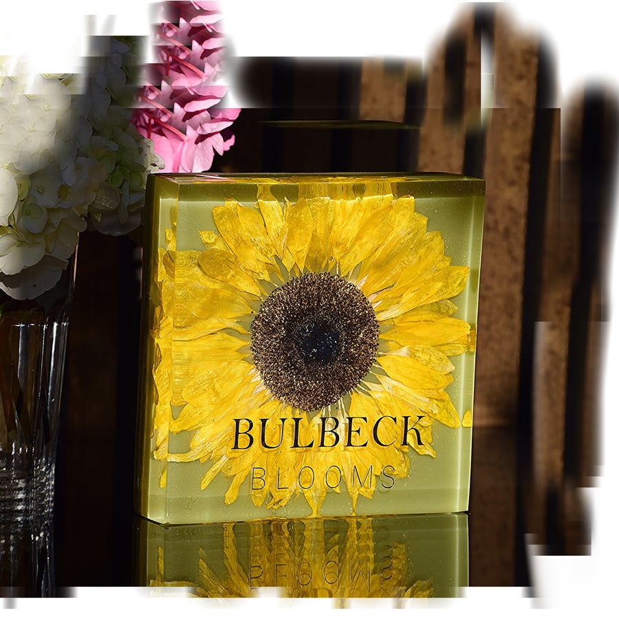 Square Resin Flower Block 15x15x5 cm Custom Wedding Bouquet Preservation 