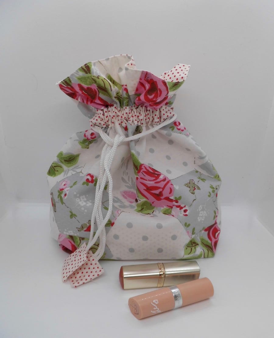 SOLD Drawstring bag pink and grey