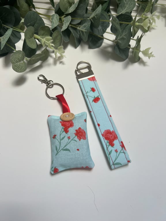 Lavender Filled Key Ring & Wristlet Fob, Red Rose Floral