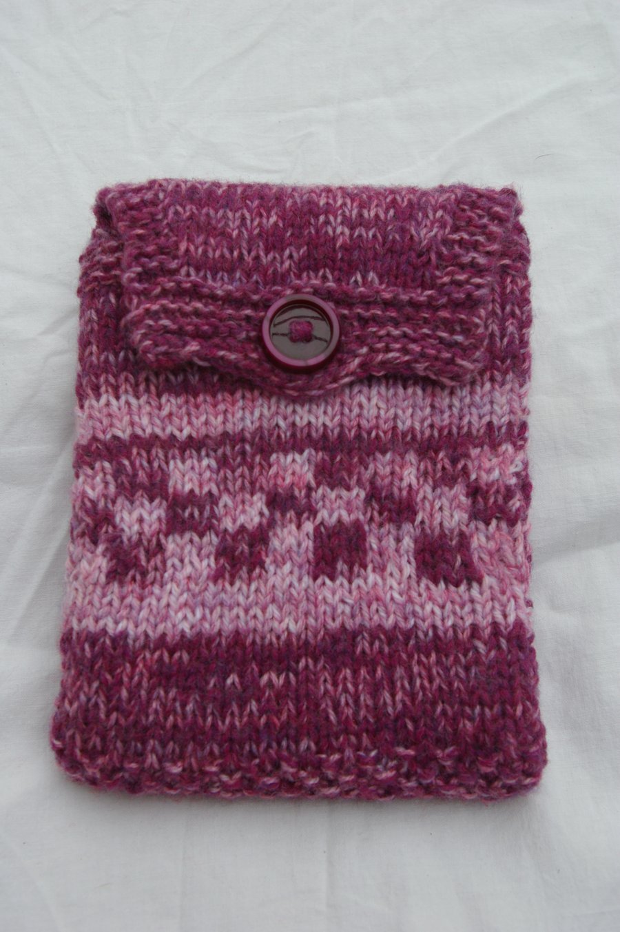 Kindle Case Hand Knitted Fair Isle Style Maroon and Pink