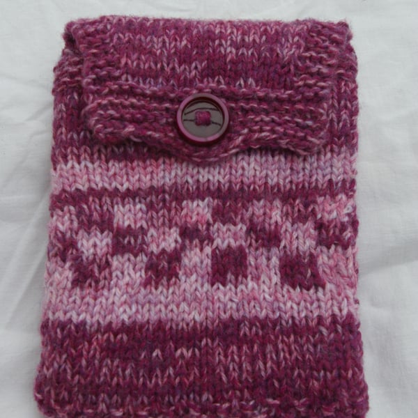 Kindle Case Hand Knitted Fair Isle Style Maroon and Pink