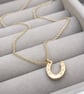 Handmade 9ct yellow, rose or white gold horse shoe pendant and chain - Image 2