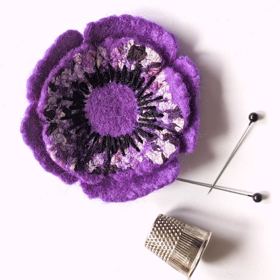 Felted flower brooch - purple silk anemone