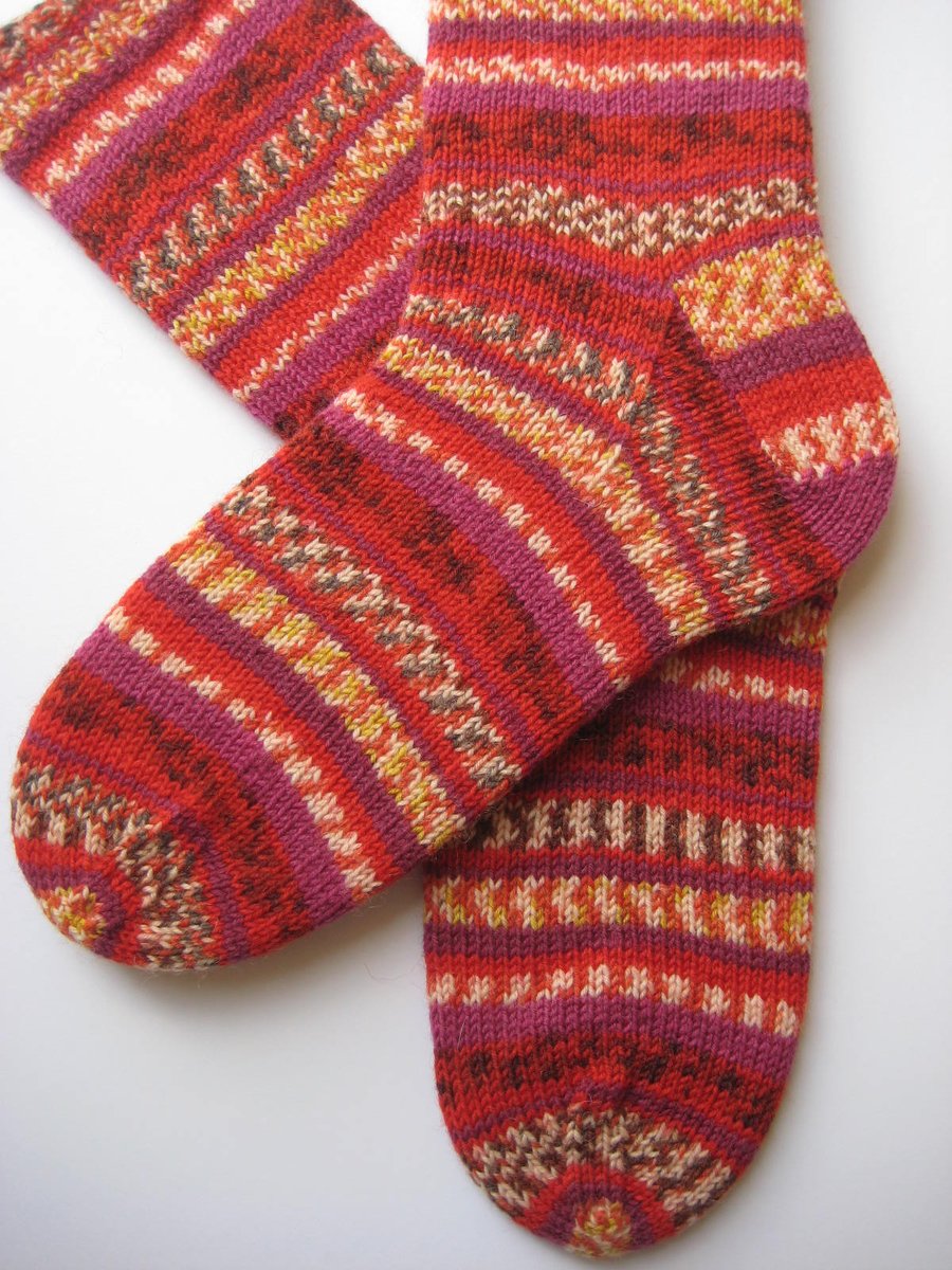 hand knit womens wool socks UK 6-8
