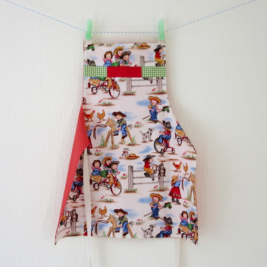 Childs Apron with Pocket Reversible Cow-girls and Mother Bees