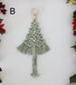 Macrame Christmas tree wall decoration - Image 3