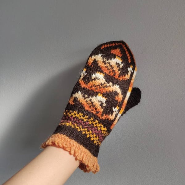 Hand knit wool mittens traditional fairisle nordic latvian brown white orange