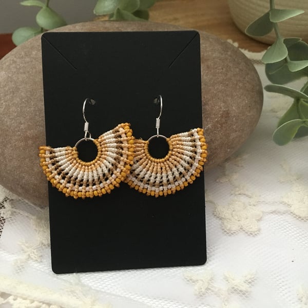 Dangle fan design beaded macrame drop earrings 