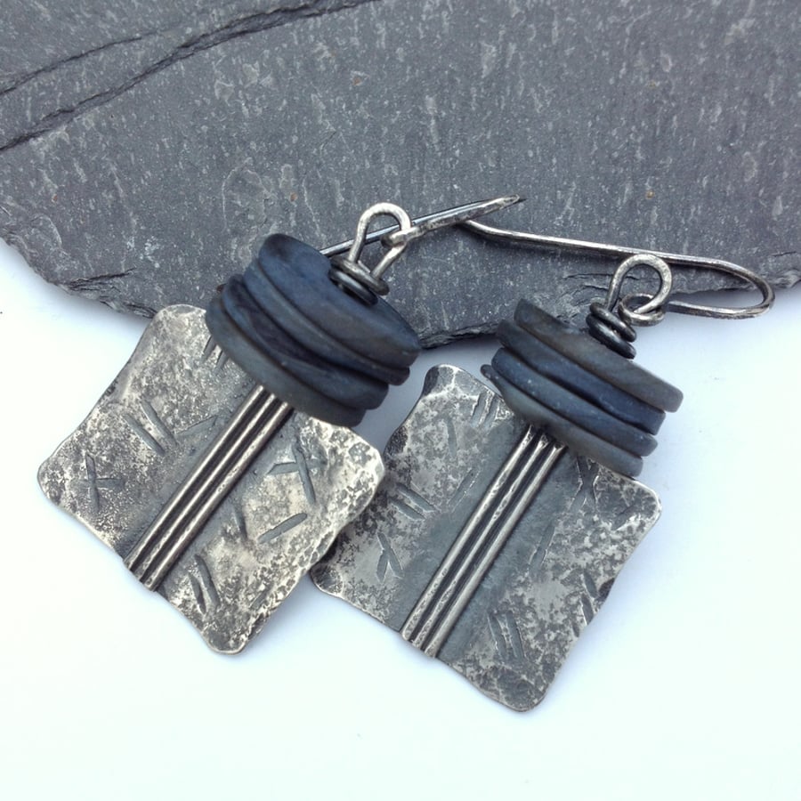 Silver and shell Core earrings
