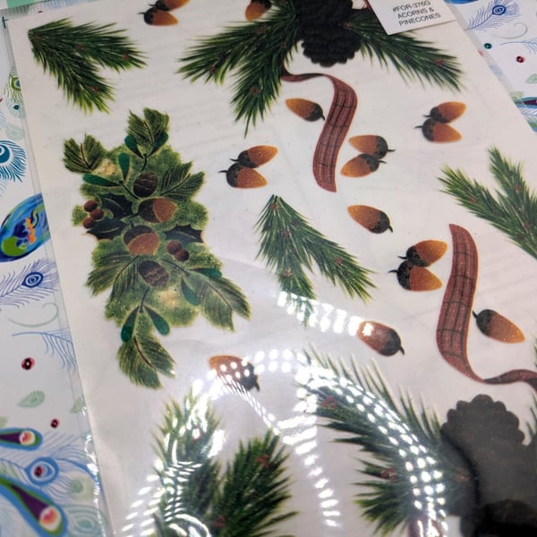 Rub-On Transfers - Glittery Festive Christmas or Autumn Wreaths with Acorns