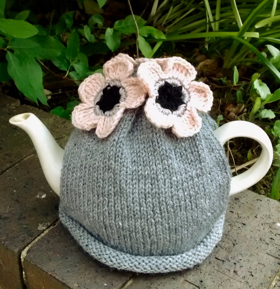 Grey Tea Cosy With Blush Flowers