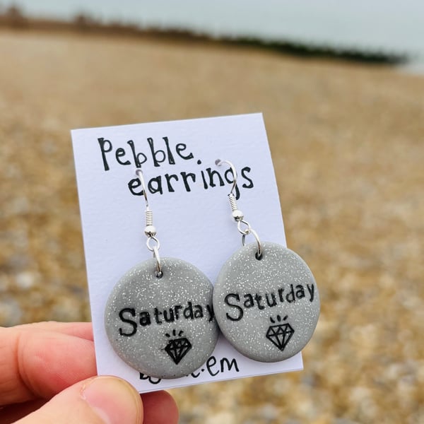 Saturday Pebble Earrings with diamond design