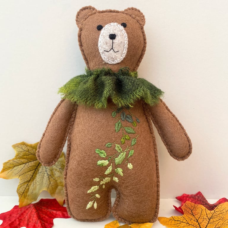 Woodland bear wall hanging, hand sewn embroidered teddy bear 
